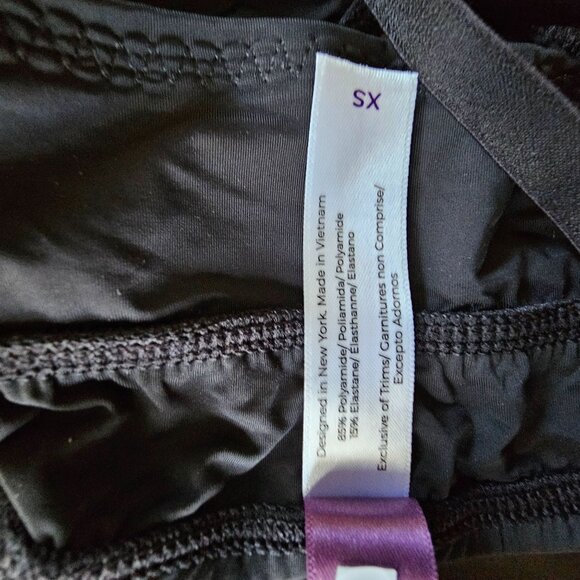 NWT Adore Me wireless bra Black front cut out sz xs - Picture 7 of 9